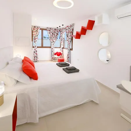 Tisalaya, 4 Bed Pdc Villa Puerto del Carmen (Lanzarote)